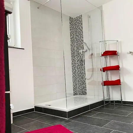 Gruene Oase Im Schwabachtal * Erlangen